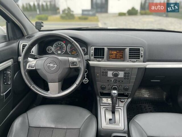 Серый Опель Вектра, объемом двигателя 2.2 л и пробегом 138 тыс. км за 6500 $, фото 18 на Automoto.ua