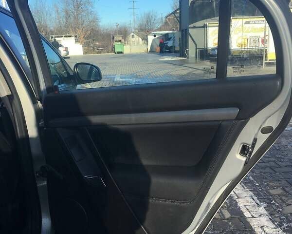 Серый Опель Вектра, объемом двигателя 1.8 л и пробегом 220 тыс. км за 5500 $, фото 14 на Automoto.ua