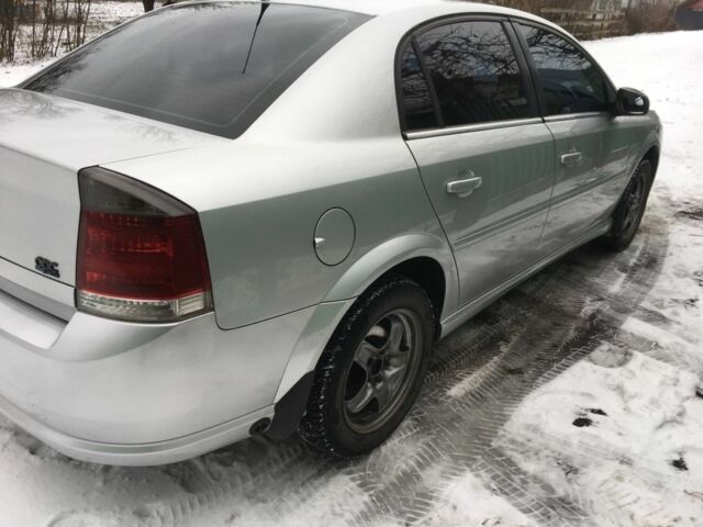 Сірий Опель Вектра, об'ємом двигуна 2.2 л та пробігом 275 тис. км за 4700 $, фото 2 на Automoto.ua