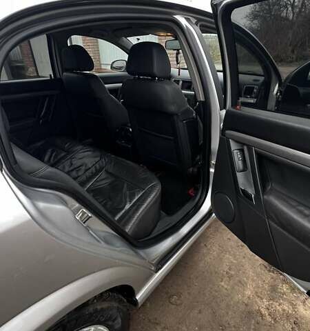 Серый Опель Вектра, объемом двигателя 2.2 л и пробегом 288 тыс. км за 4800 $, фото 9 на Automoto.ua