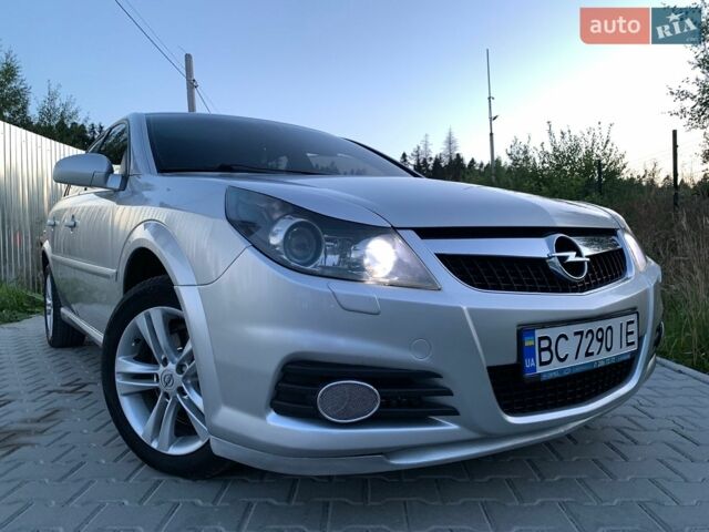 Сірий Опель Вектра, об'ємом двигуна 2.2 л та пробігом 250 тис. км за 6500 $, фото 6 на Automoto.ua