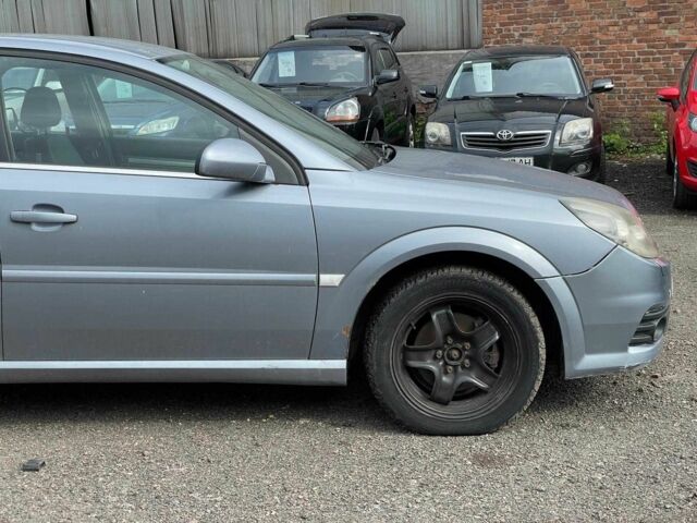 Серый Опель Вектра, объемом двигателя 2.2 л и пробегом 215 тыс. км за 3290 $, фото 3 на Automoto.ua