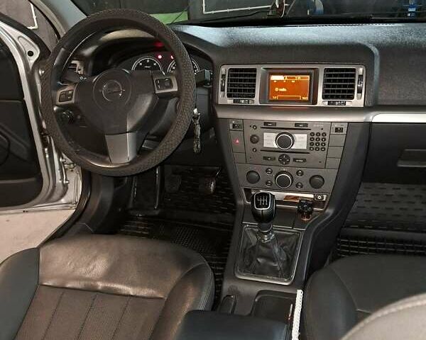 Сірий Опель Вектра, об'ємом двигуна 1.9 л та пробігом 292 тис. км за 6000 $, фото 10 на Automoto.ua