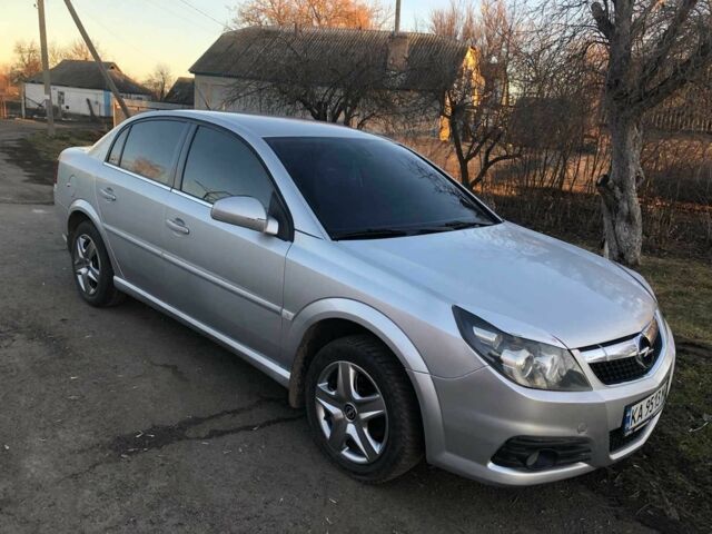 Сірий Опель Вектра, об'ємом двигуна 2.2 л та пробігом 276 тис. км за 4800 $, фото 3 на Automoto.ua