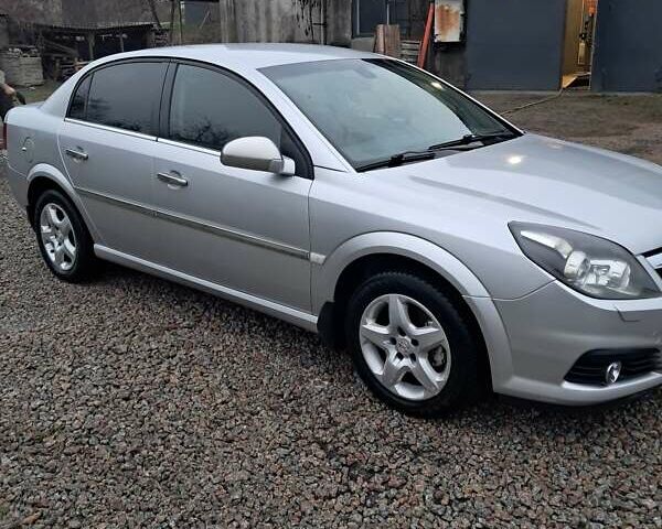 Сірий Опель Вектра, об'ємом двигуна 1.9 л та пробігом 292 тис. км за 6000 $, фото 2 на Automoto.ua