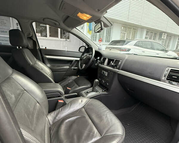 Сірий Опель Вектра, об'ємом двигуна 2.2 л та пробігом 191 тис. км за 6500 $, фото 5 на Automoto.ua