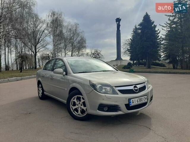 Сірий Опель Вектра, об'ємом двигуна 2.2 л та пробігом 286 тис. км за 6399 $, фото 2 на Automoto.ua