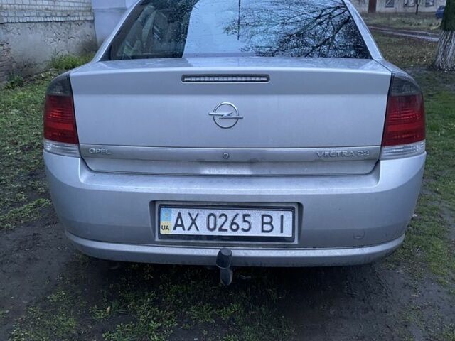 Сірий Опель Вектра, об'ємом двигуна 2.2 л та пробігом 232 тис. км за 5200 $, фото 6 на Automoto.ua