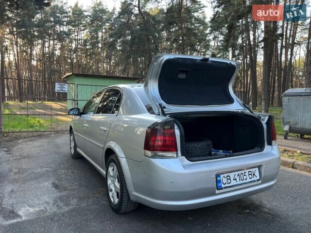 Сірий Опель Вектра, об'ємом двигуна 2.2 л та пробігом 314 тис. км за 4800 $, фото 13 на Automoto.ua