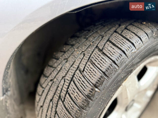 Серый Опель Вектра, объемом двигателя 2.2 л и пробегом 218 тыс. км за 6000 $, фото 14 на Automoto.ua