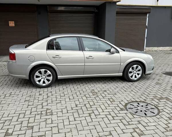 Серый Опель Вектра, объемом двигателя 1.6 л и пробегом 180 тыс. км за 6300 $, фото 8 на Automoto.ua