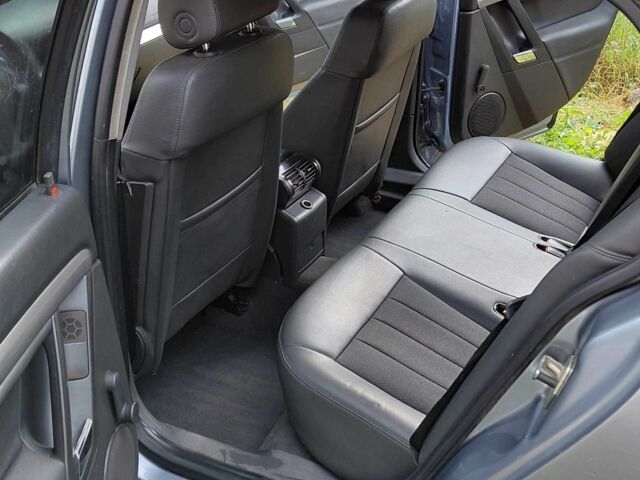 Серый Опель Вектра, объемом двигателя 2.2 л и пробегом 294 тыс. км за 4500 $, фото 8 на Automoto.ua