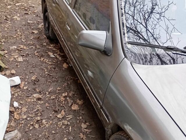 Сірий Опель Вектра, об'ємом двигуна 1.6 л та пробігом 2 тис. км за 1334 $, фото 4 на Automoto.ua