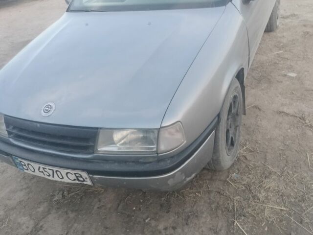 Серый Опель Вектра, объемом двигателя 2 л и пробегом 1000 тыс. км за 1000 $, фото 1 на Automoto.ua