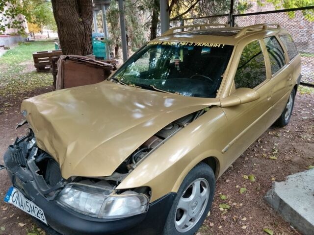 Серый Опель Вектра, объемом двигателя 1.8 л и пробегом 305 тыс. км за 500 $, фото 9 на Automoto.ua