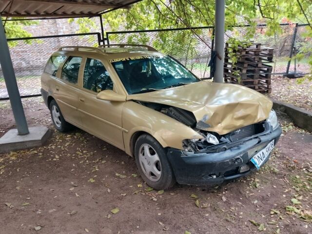 Серый Опель Вектра, объемом двигателя 1.8 л и пробегом 305 тыс. км за 500 $, фото 11 на Automoto.ua