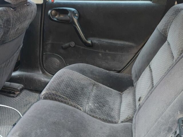 Сірий Опель Вектра, об'ємом двигуна 2 л та пробігом 470 тис. км за 1200 $, фото 12 на Automoto.ua