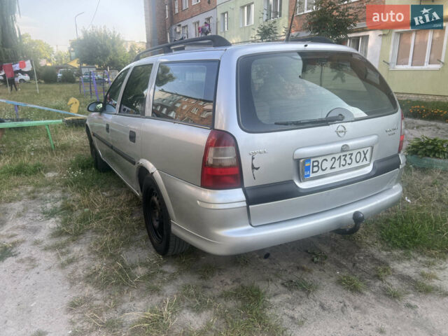 Сірий Опель Вектра, об'ємом двигуна 1.6 л та пробігом 251 тис. км за 2200 $, фото 3 на Automoto.ua