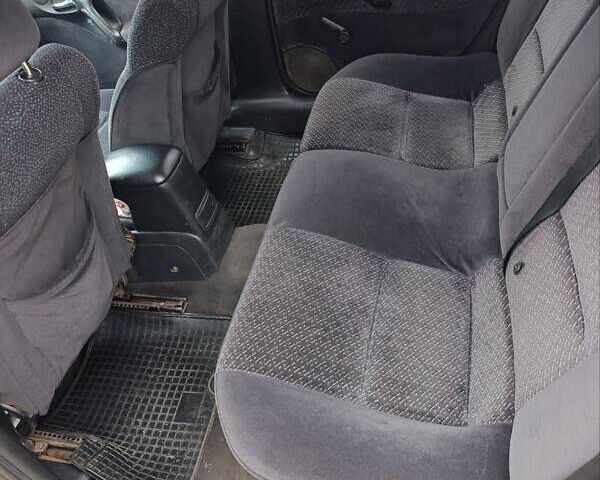 Серый Опель Вектра, объемом двигателя 2 л и пробегом 270 тыс. км за 2500 $, фото 6 на Automoto.ua