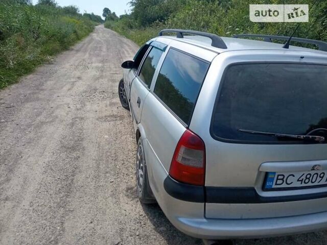 Серый Опель Вектра, объемом двигателя 2 л и пробегом 238 тыс. км за 2200 $, фото 5 на Automoto.ua