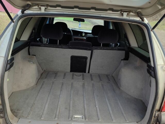 Серый Опель Вектра, объемом двигателя 0 л и пробегом 270 тыс. км за 2850 $, фото 6 на Automoto.ua