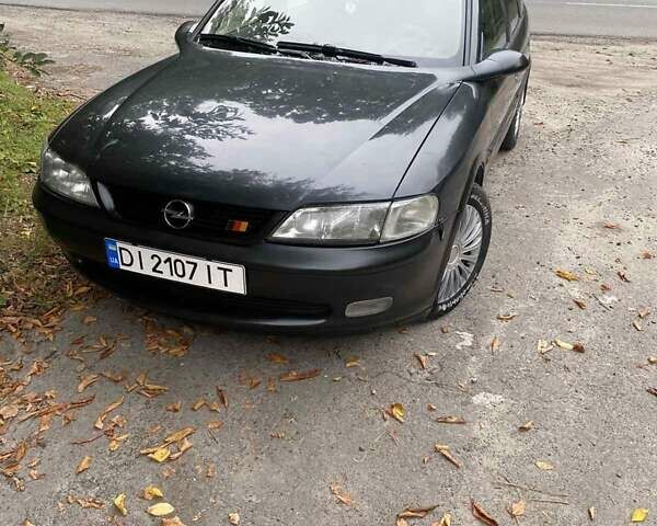 Сірий Опель Вектра, об'ємом двигуна 2 л та пробігом 333 тис. км за 2250 $, фото 5 на Automoto.ua