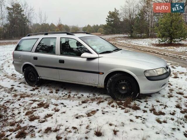 Сірий Опель Вектра, об'ємом двигуна 1.6 л та пробігом 275 тис. км за 3200 $, фото 6 на Automoto.ua