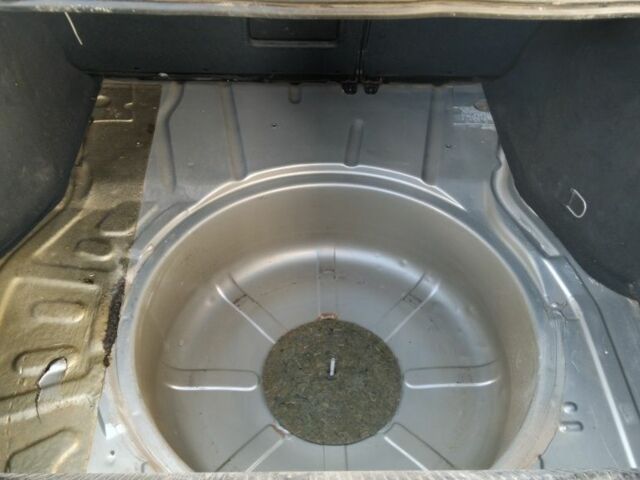 Серый Опель Вектра, объемом двигателя 1.6 л и пробегом 20 тыс. км за 2099 $, фото 7 на Automoto.ua