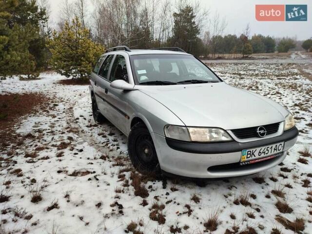 Сірий Опель Вектра, об'ємом двигуна 1.6 л та пробігом 275 тис. км за 3200 $, фото 7 на Automoto.ua