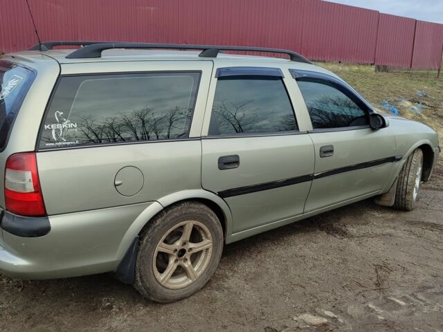 Серый Опель Вектра, объемом двигателя 0 л и пробегом 270 тыс. км за 2850 $, фото 2 на Automoto.ua