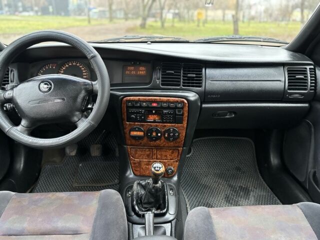 Сірий Опель Вектра, об'ємом двигуна 2 л та пробігом 270 тис. км за 2950 $, фото 10 на Automoto.ua