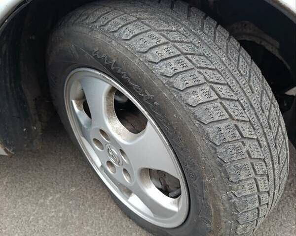 Серый Опель Вектра, объемом двигателя 2 л и пробегом 270 тыс. км за 2500 $, фото 7 на Automoto.ua