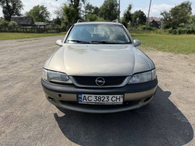 Сірий Опель Вектра, об'ємом двигуна 2 л та пробігом 300 тис. км за 999 $, фото 2 на Automoto.ua
