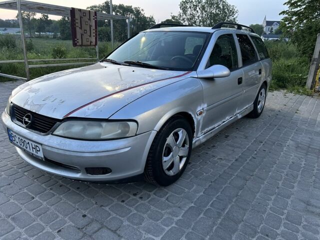 Серый Опель Вектра, объемом двигателя 1.8 л и пробегом 200 тыс. км за 900 $, фото 1 на Automoto.ua