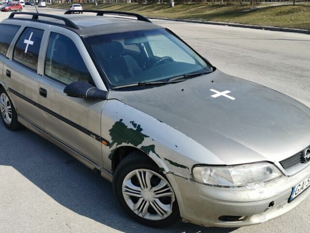 Серый Опель Вектра, объемом двигателя 1.8 л и пробегом 324 тыс. км за 1308 $, фото 3 на Automoto.ua