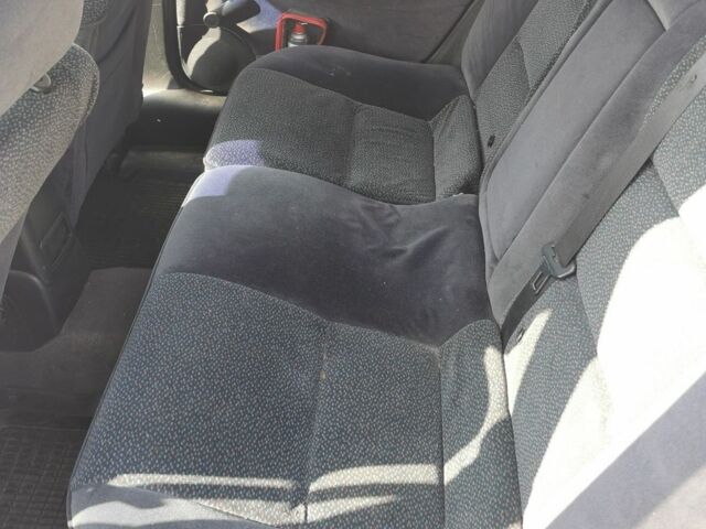 Серый Опель Вектра, объемом двигателя 1.8 л и пробегом 324 тыс. км за 1308 $, фото 4 на Automoto.ua