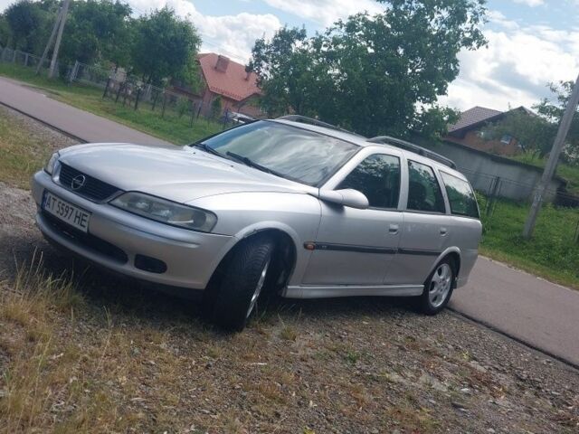 Сірий Опель Вектра, об'ємом двигуна 2 л та пробігом 333 тис. км за 1500 $, фото 5 на Automoto.ua