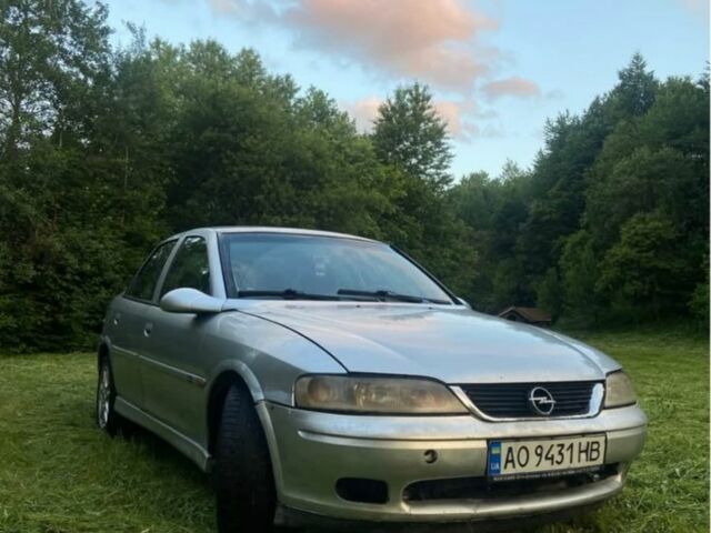 Серый Опель Вектра, объемом двигателя 2 л и пробегом 200 тыс. км за 1700 $, фото 1 на Automoto.ua