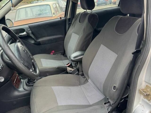 Сірий Опель Вектра, об'ємом двигуна 2 л та пробігом 210 тис. км за 2999 $, фото 11 на Automoto.ua