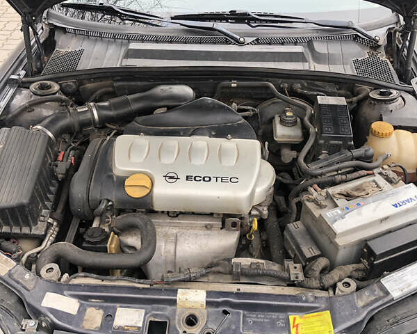 Сірий Опель Вектра, об'ємом двигуна 1.8 л та пробігом 291 тис. км за 2999 $, фото 6 на Automoto.ua