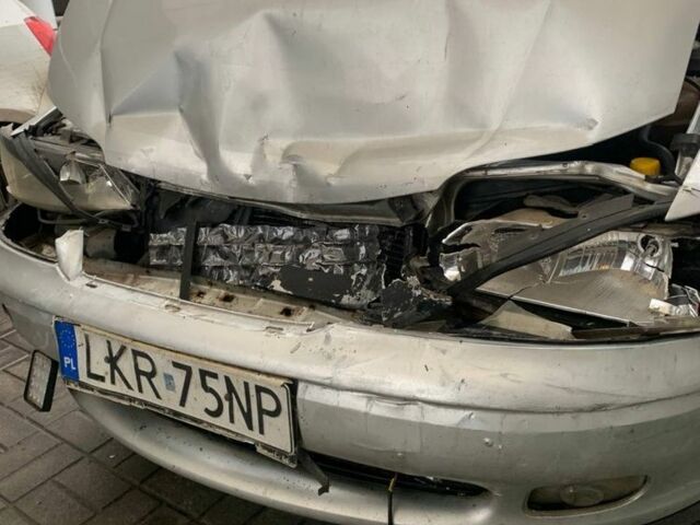 Серый Опель Вектра, объемом двигателя 1.6 л и пробегом 350 тыс. км за 593 $, фото 2 на Automoto.ua