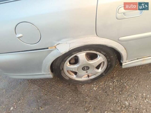 Серый Опель Вектра, объемом двигателя 2 л и пробегом 274 тыс. км за 1400 $, фото 5 на Automoto.ua