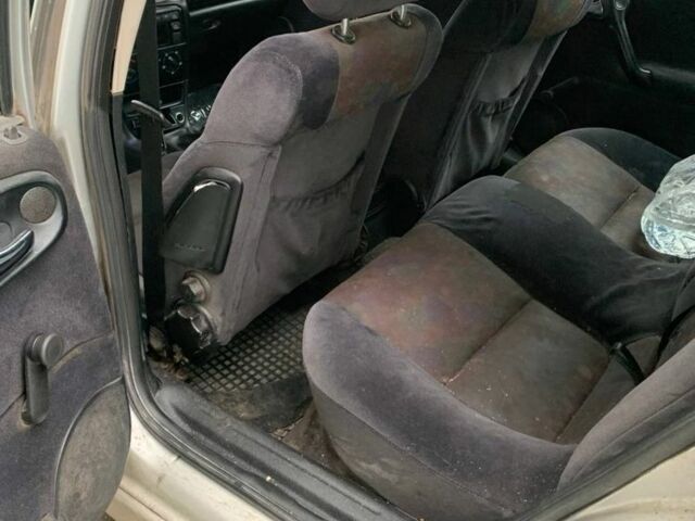 Серый Опель Вектра, объемом двигателя 1.6 л и пробегом 350 тыс. км за 593 $, фото 7 на Automoto.ua