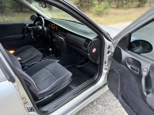 Серый Опель Вектра, объемом двигателя 1.8 л и пробегом 245 тыс. км за 2750 $, фото 9 на Automoto.ua