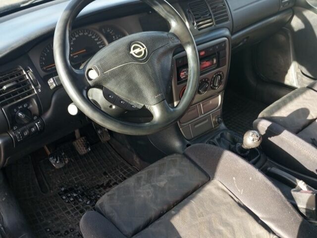 Опель Вектра 1999 в Луцке на Automoto.ua Серый Опель Вектра, объемом двигателя 0 л и пробегом 333 тыс. км за 999 $, фото 7 на Automoto.ua