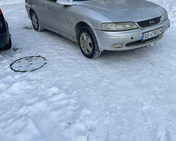 Серый Опель Вектра, объемом двигателя 1.6 л и пробегом 560 тыс. км за 2199 $, фото 1 на Automoto.ua