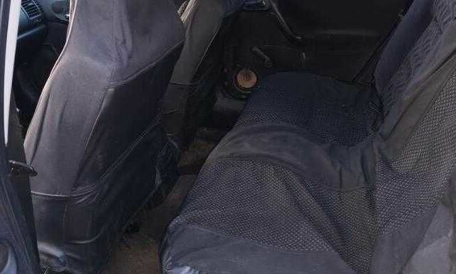 Сірий Опель Вектра, об'ємом двигуна 2 л та пробігом 270 тис. км за 2073 $, фото 5 на Automoto.ua