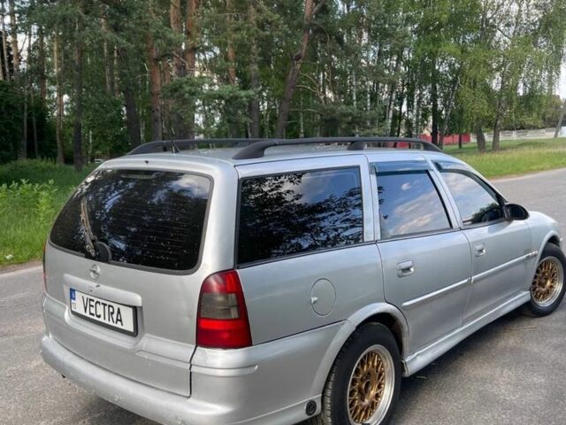 Сірий Опель Вектра, об'ємом двигуна 1.6 л та пробігом 391 тис. км за 2550 $, фото 3 на Automoto.ua
