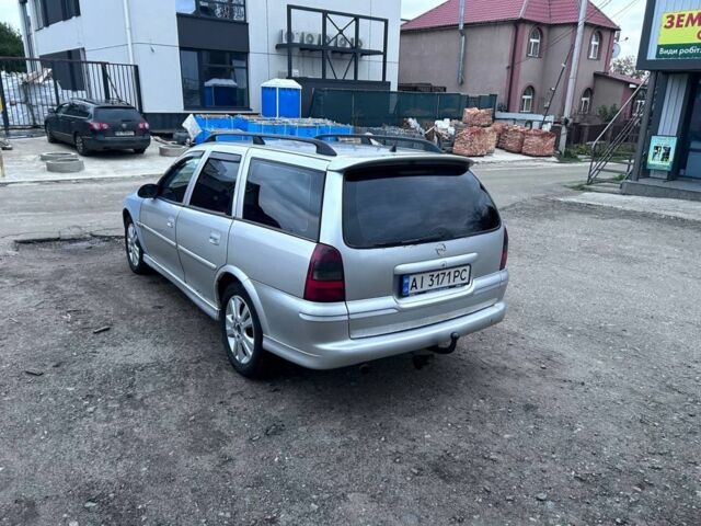 Сірий Опель Вектра, об'ємом двигуна 2.2 л та пробігом 440 тис. км за 2550 $, фото 2 на Automoto.ua