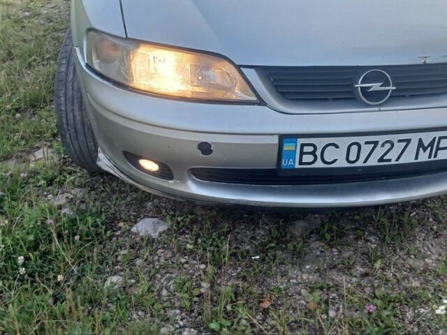 Сірий Опель Вектра, об'ємом двигуна 2.02 л та пробігом 300 тис. км за 2199 $, фото 5 на Automoto.ua